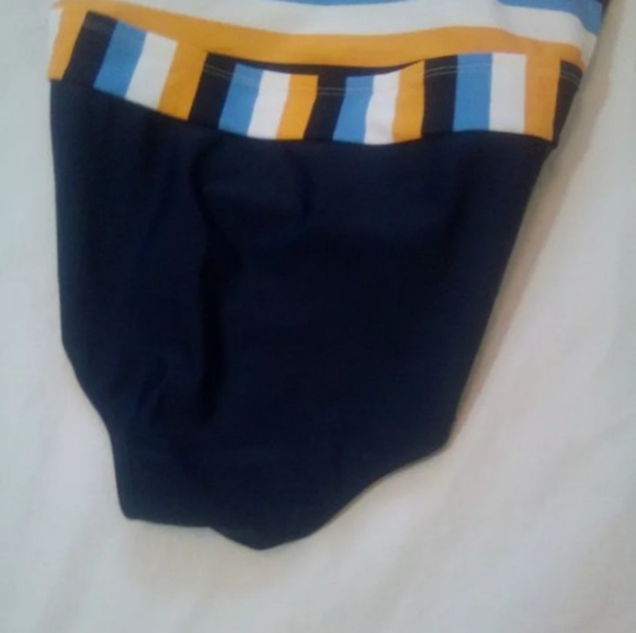 Women's Plus Strappy Back One Piece Swimsuit 22W - Picture 2 of 7